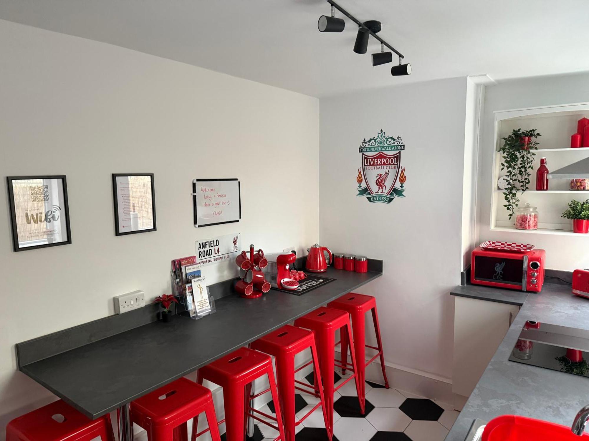Anfield Abode - Entire Lfc Themed House Villa Liverpool Exterior photo