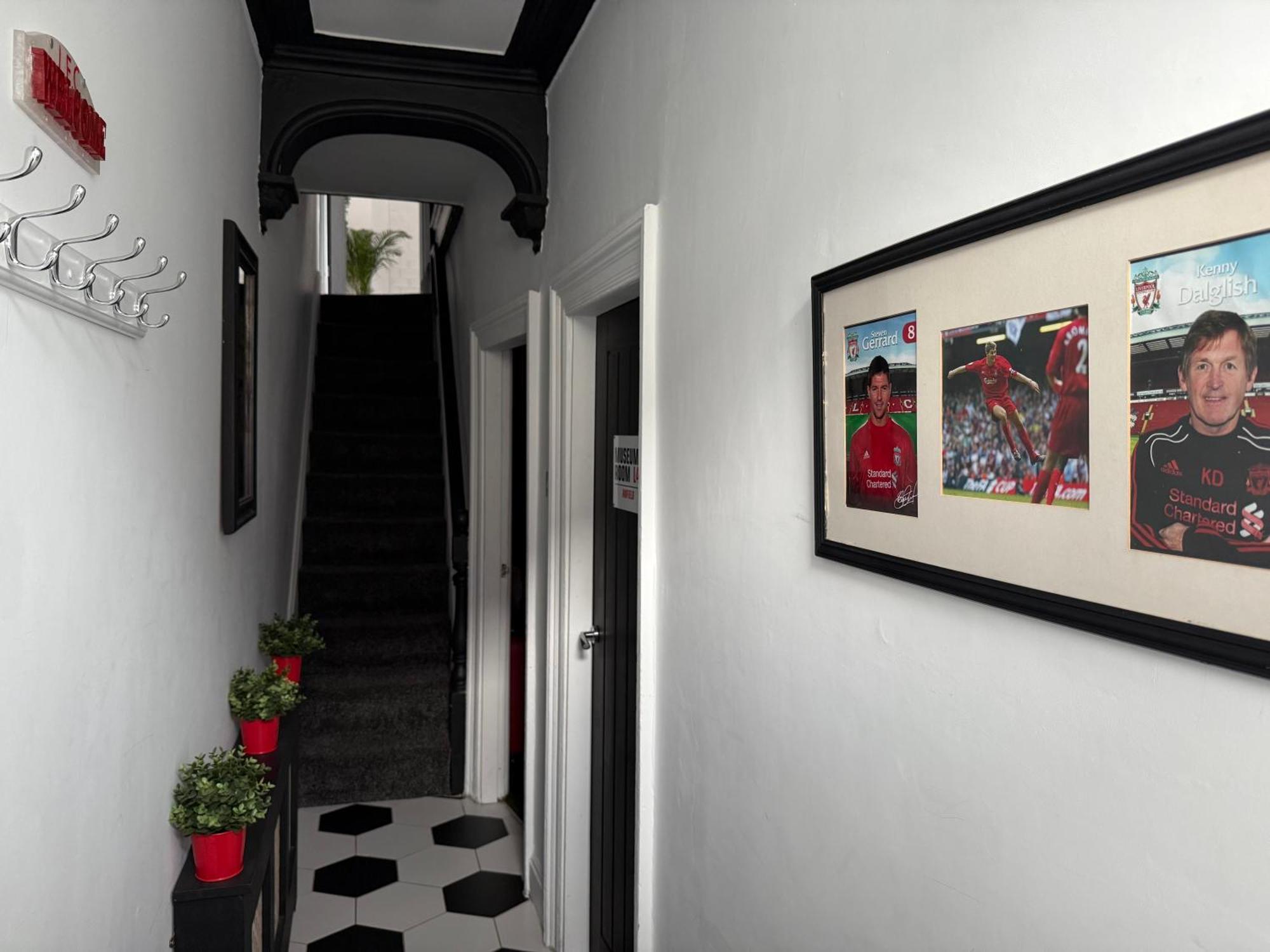 Anfield Abode - Entire Lfc Themed House Villa Liverpool Exterior photo